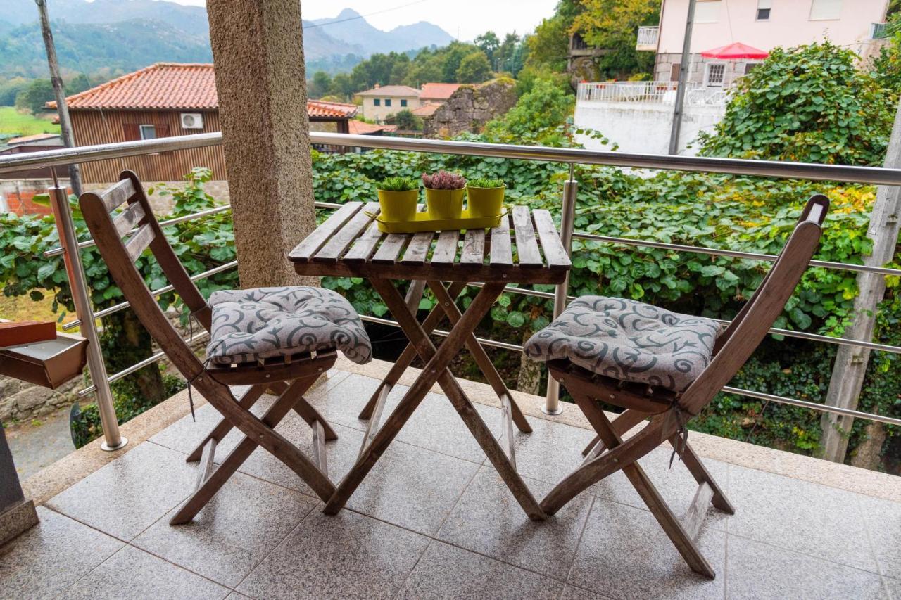 Casa Da Fonte Geres Apartment Campo do Geres Ngoại thất bức ảnh