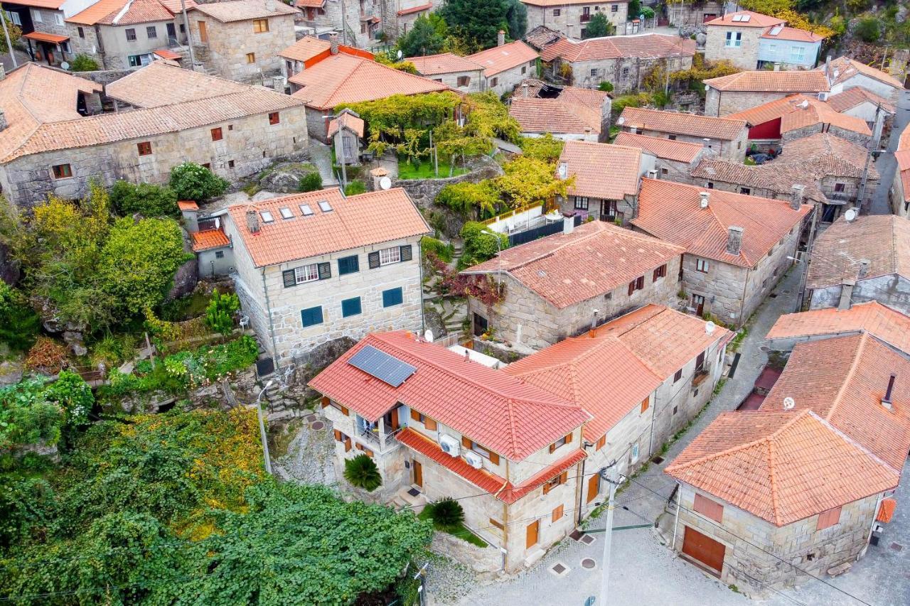 Casa Da Fonte Geres Apartment Campo do Geres Ngoại thất bức ảnh