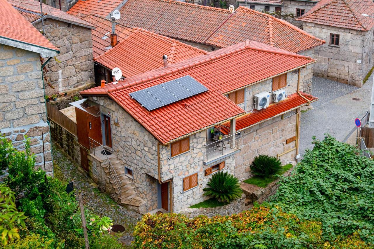 Casa Da Fonte Geres Apartment Campo do Geres Ngoại thất bức ảnh